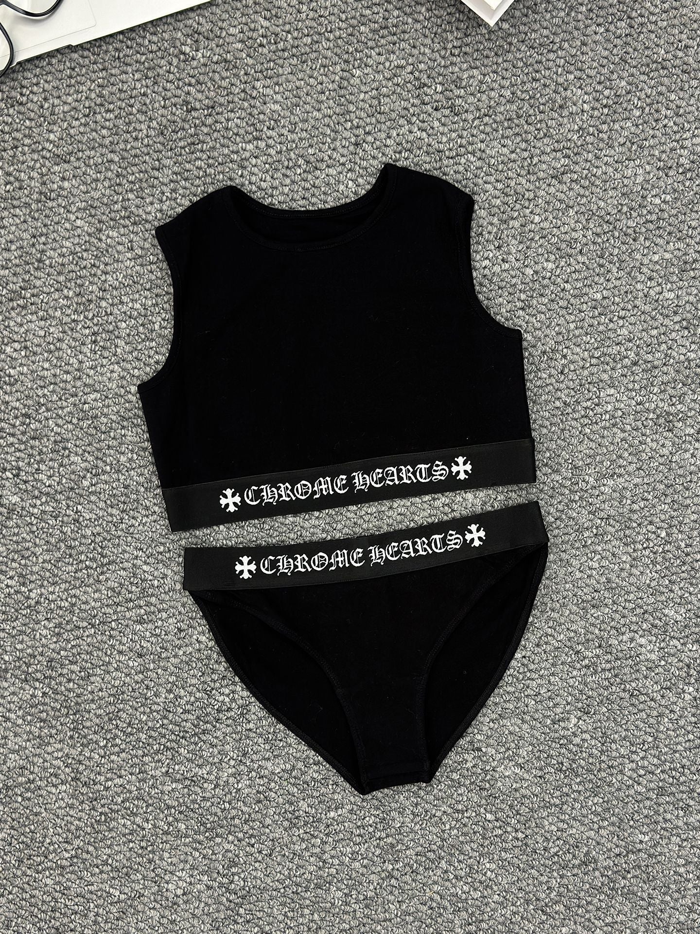 Chrome Hearts Yoga Sportswear Cross-Patterned Sanskrit Ribbon Slim Waist Vest and Shorts Set